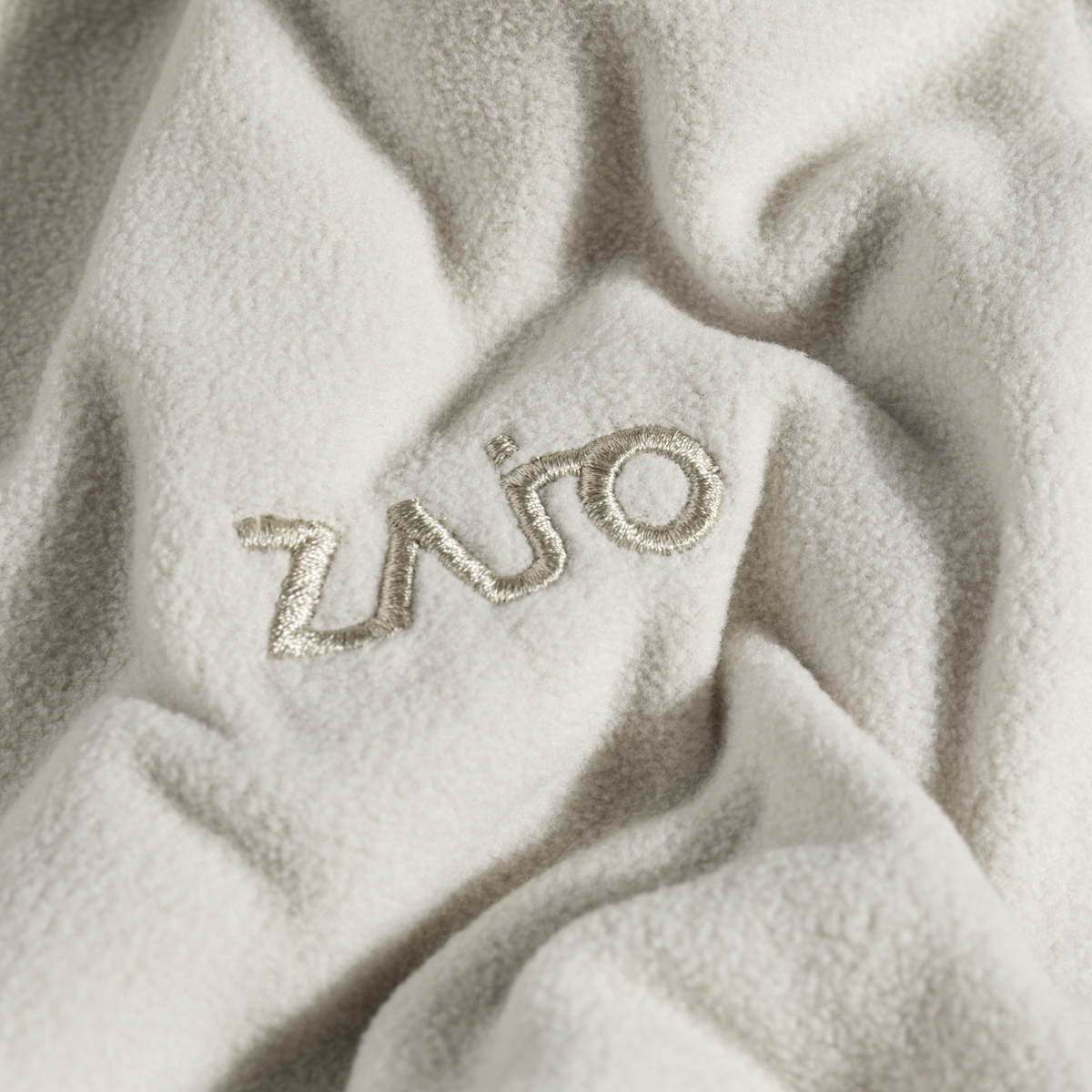 Auro Women's Fleece Zip Top — Light Beige