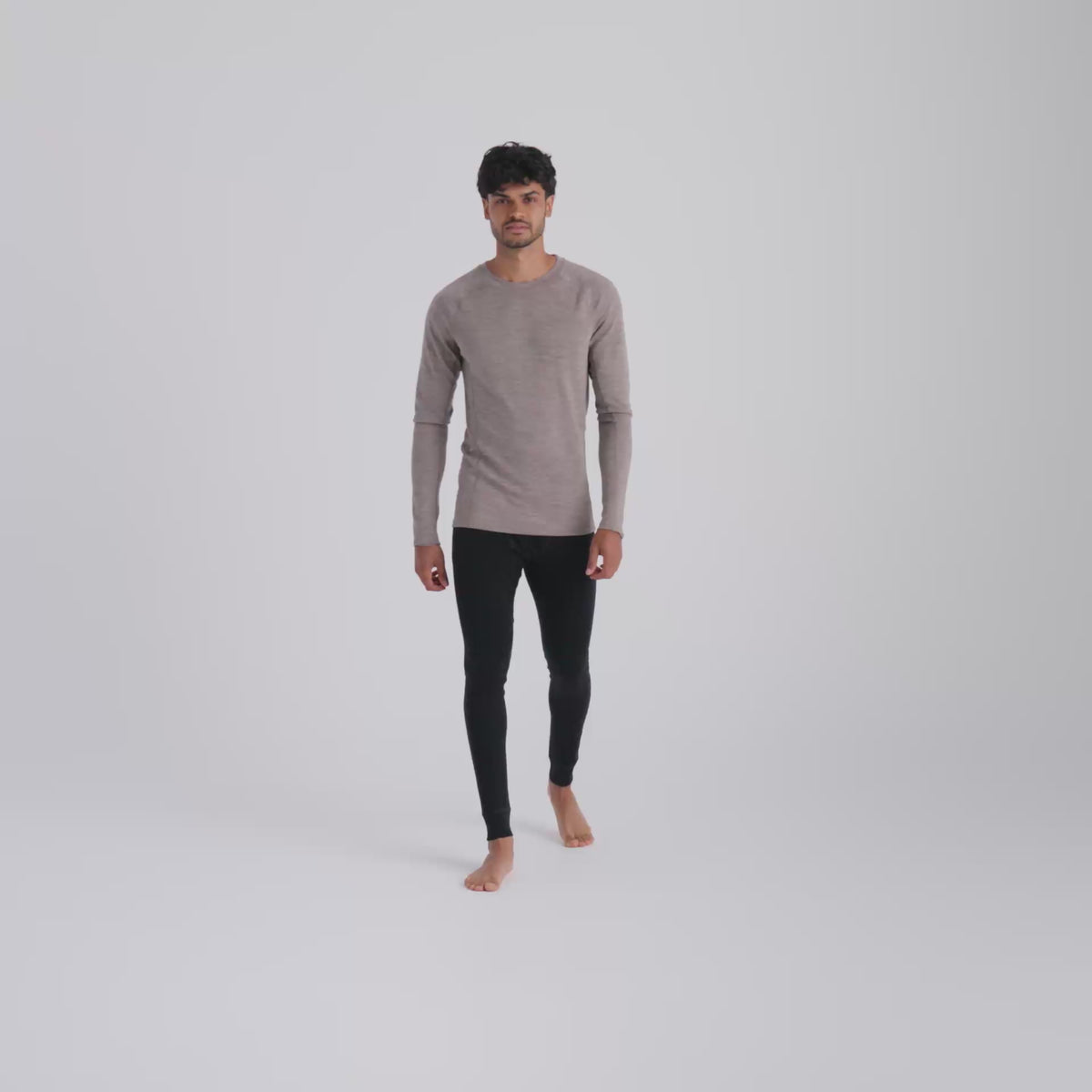 Hejma Men's Merino Longsleeve — Black