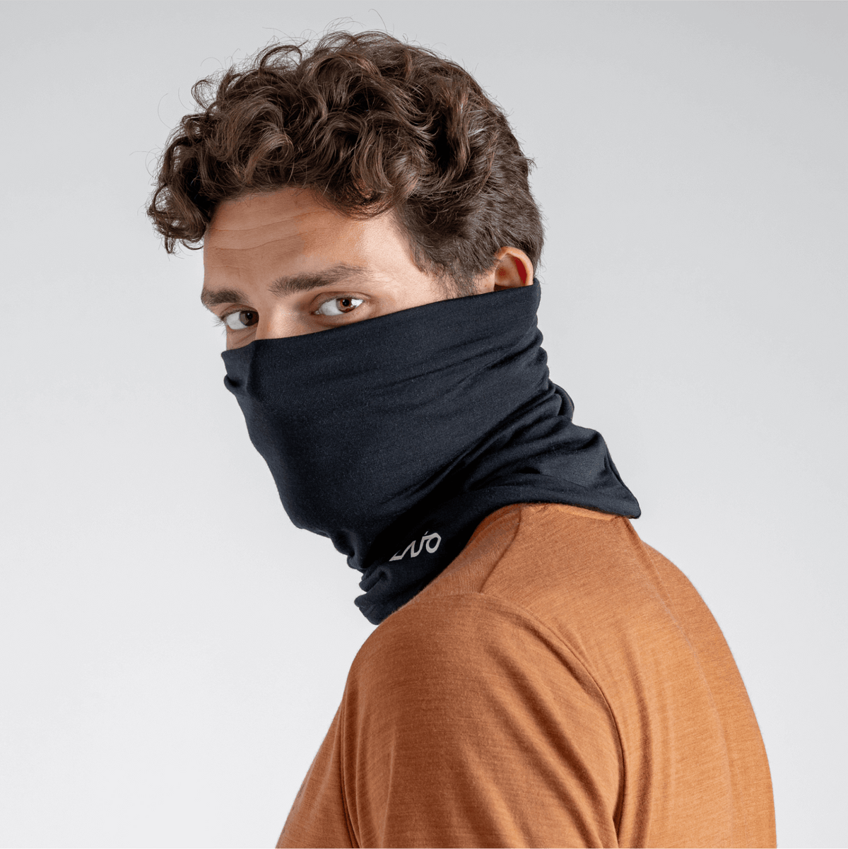 Senti Merino Multifunctional Scarf — Black Olive