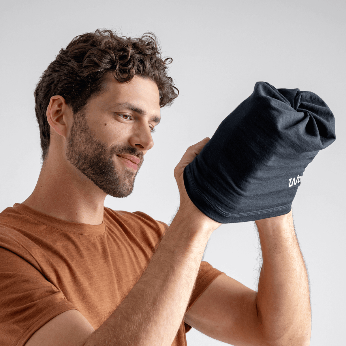 Senti Merino Multifunctional Scarf — Black Olive