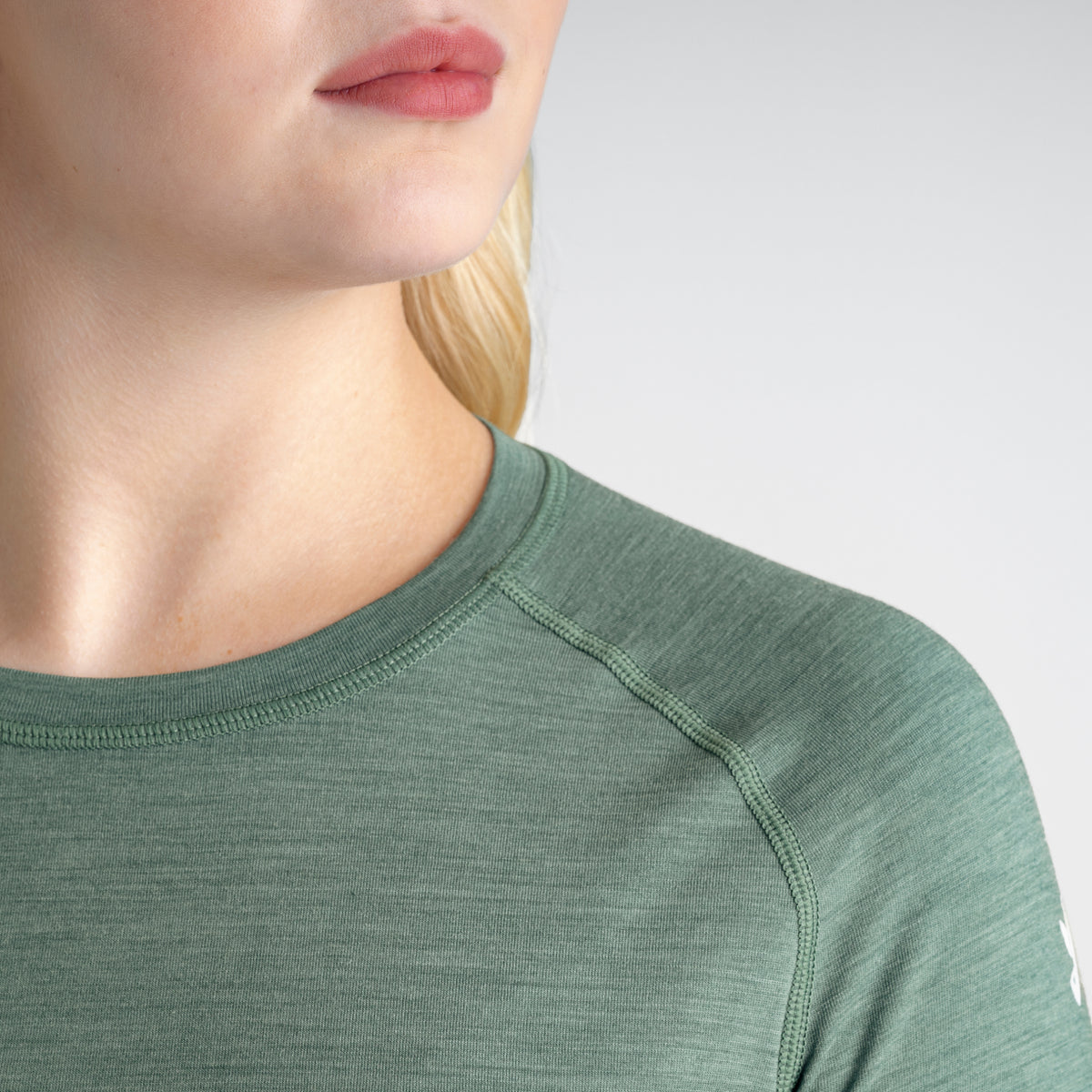Senti Women's Merino Longsleeve — Dark Navy